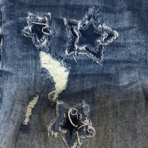 NY & Company SOHO boyfriend jeans distressed cropped stretch - Picture 8 of 9